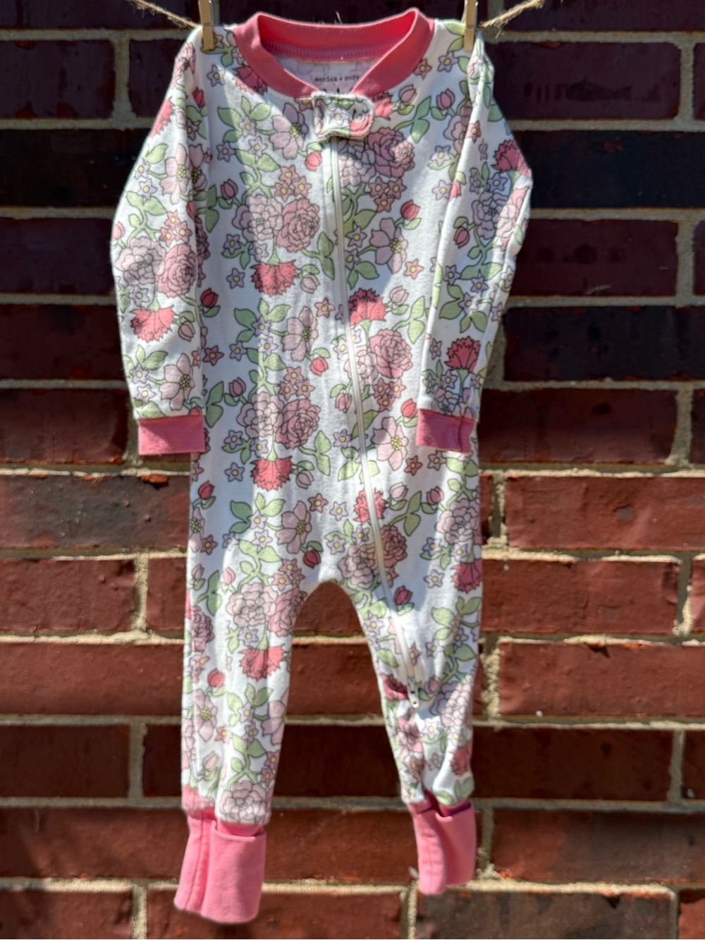 Floral Zip-Up Footed One-Piece - Pink & White